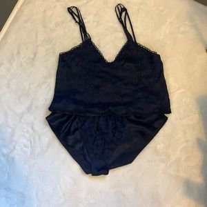 Victoria’s Secret deep blue satin/lace cami set. Size P